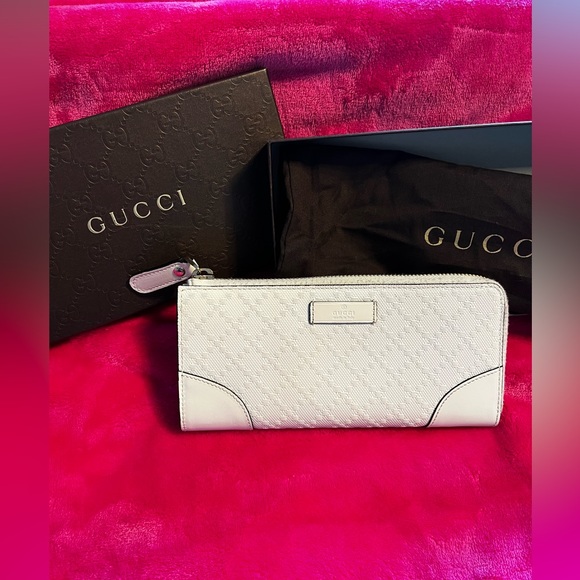 Gucci Wallet - Picture 1 of 5